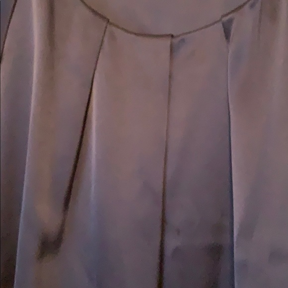 Theory Front Pleat Blouse - Picture 3 of 5